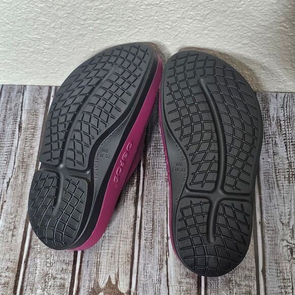 OOFOS OOmega OOahh stacked sandals in rosebud in black women's size 6 - Picture 6 of 7